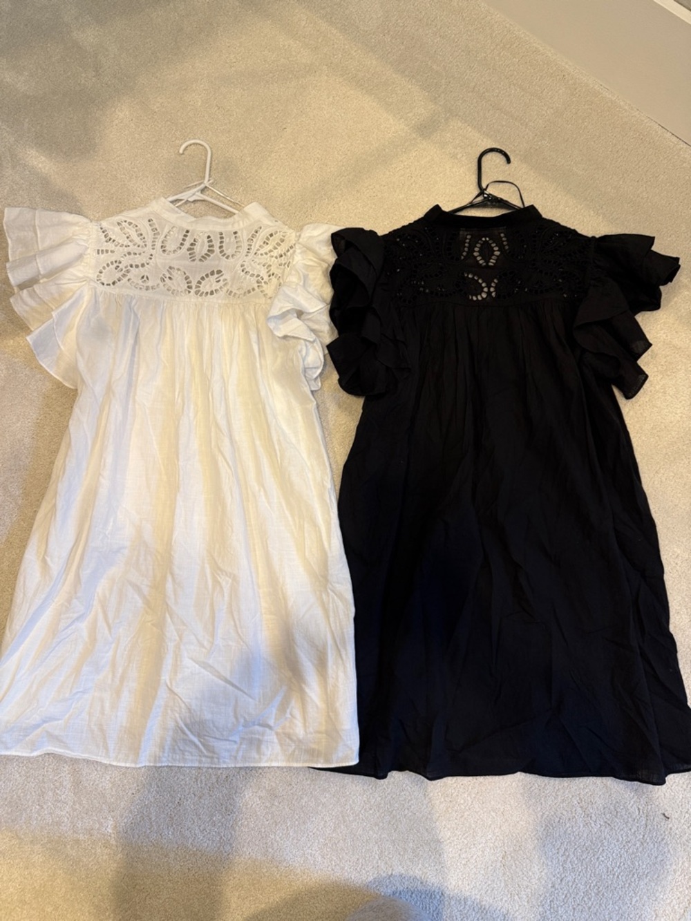 H&M Bundle of Black & White Eyelet Ruffle Sleeve Mini Dresses - Picture 15 of 16